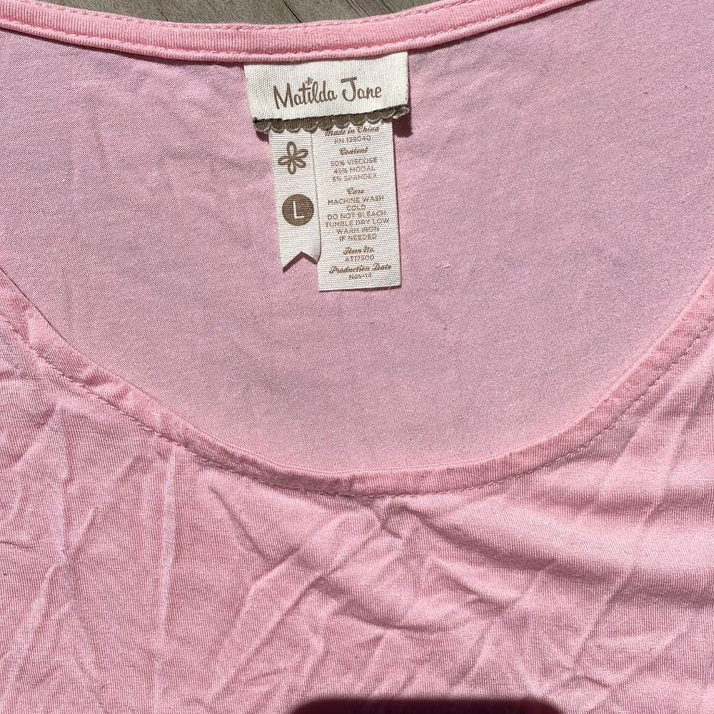 Pink Tee - Picture 2 of 3